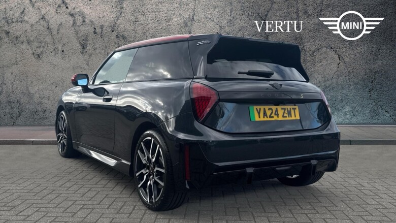 MINI Cooper 160kW SE Sport 54kWh 3dr Auto Electric Hatchback